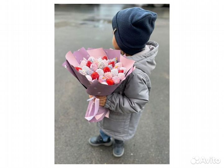 Клубника в шоколаде с доставкой KLN-9356