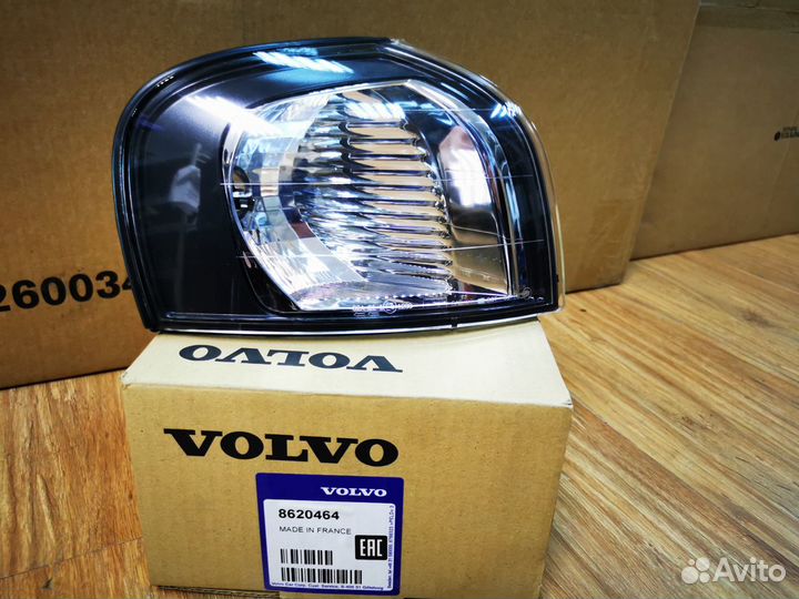 Фонарь указатель поворота Volvo S80