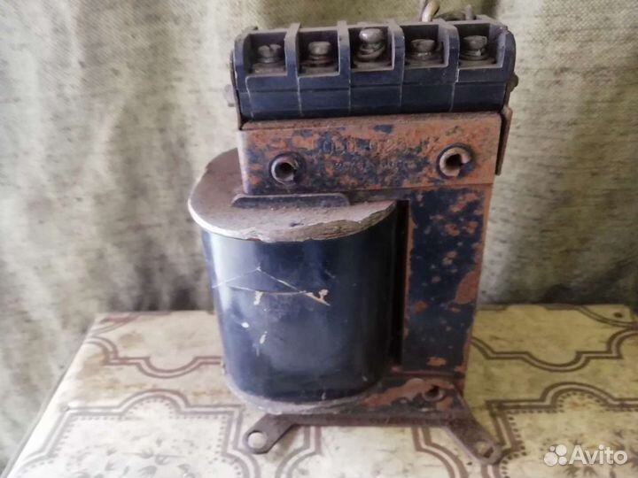 Понижающий трансформатор