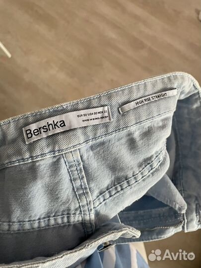 Джинсы bershka широкие рваные