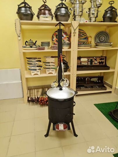 Казан 10л + печь с трубой / Комплект