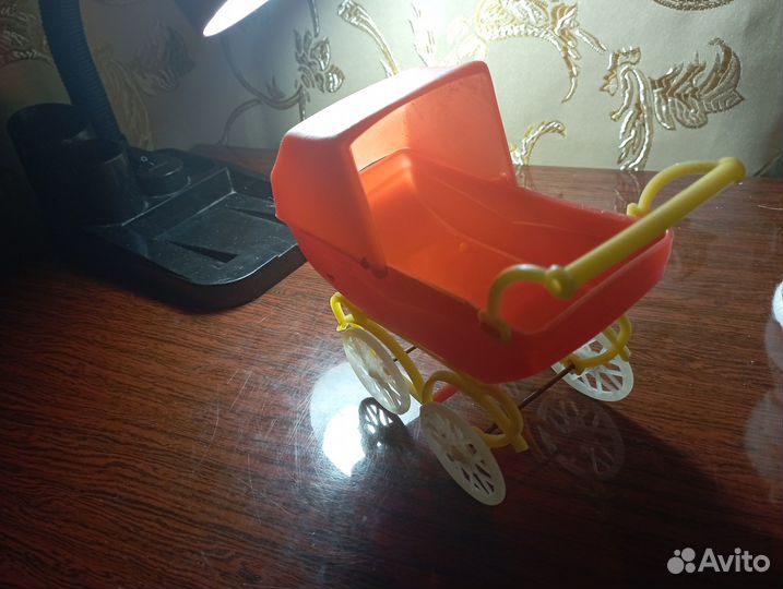 Советские игрушки конь лошадь на колëсиках коляска