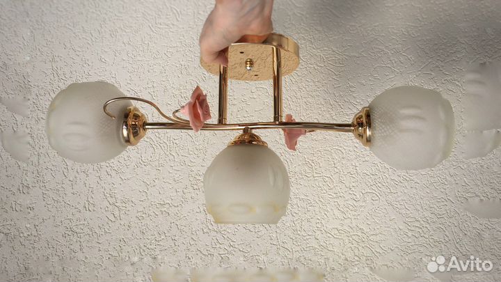 Светильники потолочные на 1 и на 3 лампы