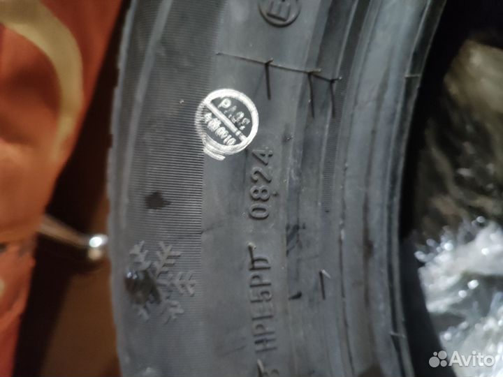 iLink Wintervorhut Stud I 205/60 R16 96T