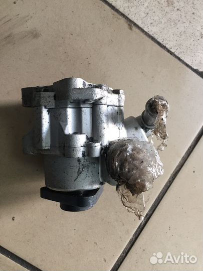 Насос гидроусилителя руля Audi A6 C5