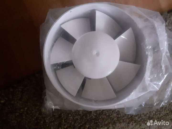 Вентилятор вытяжной