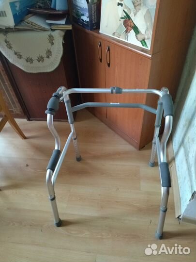 Кровать для лежачих больных бу, матрас, ходунки