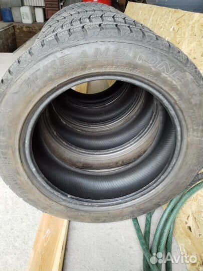 Streamstone SW707 225/60 R18 104