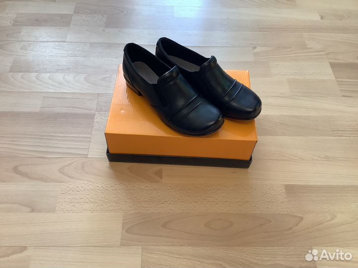 Tomas munz 37 (полнота 5 (новые)