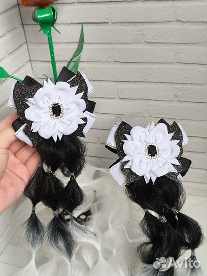 Школьные банты с канеколоном