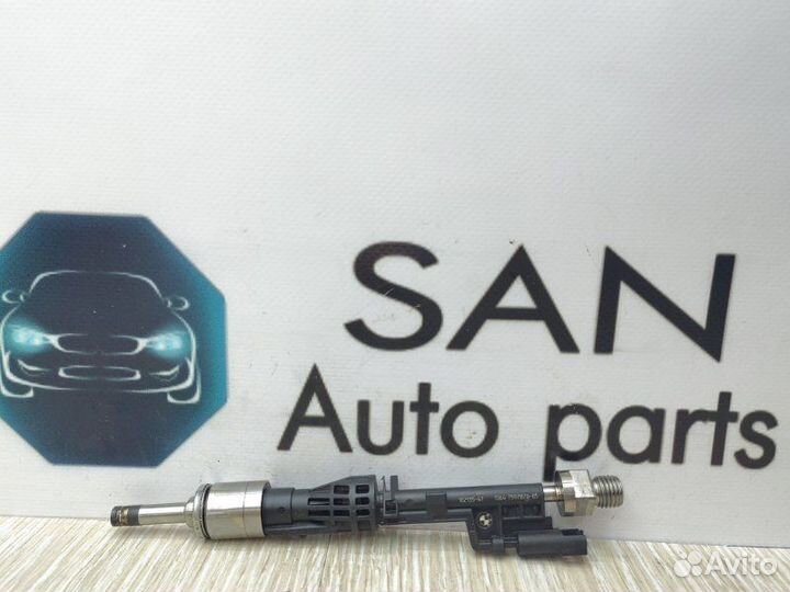 Форсунка топливная Bmw 3 F30 N20B20B 2012