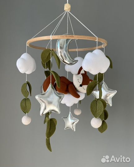 Лесной мобиль с лисенком. Ручная работа