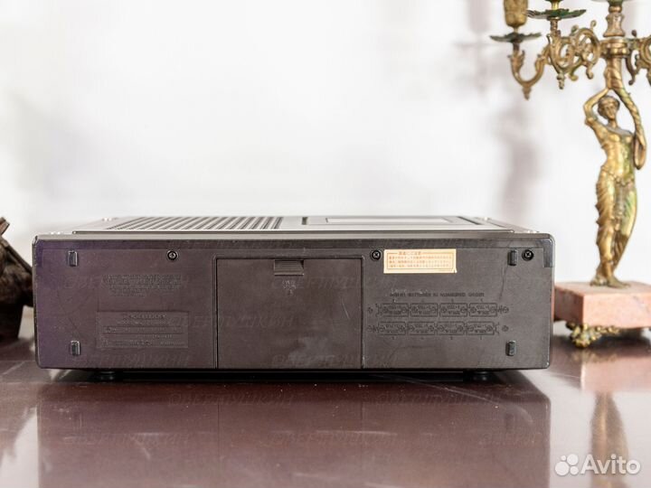 Technics RS-646D репортажная кассетная дека