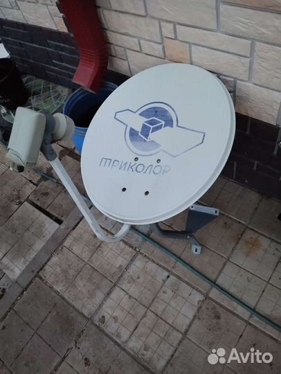 Антенна спутниковая
