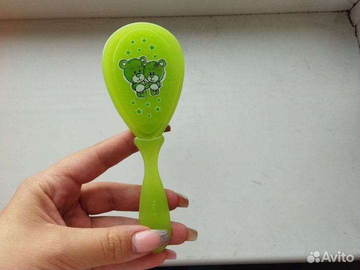 Расческа детская с мягкой щеткой