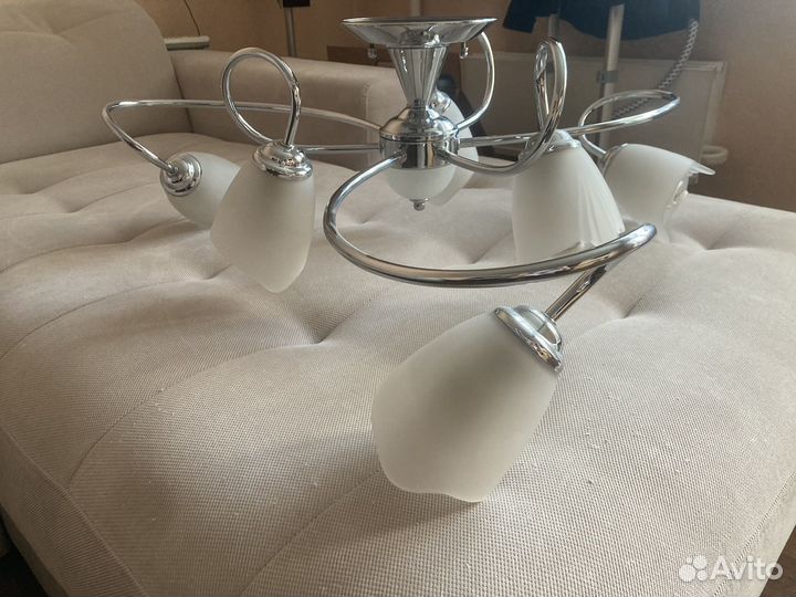 Люстра потолочная бу