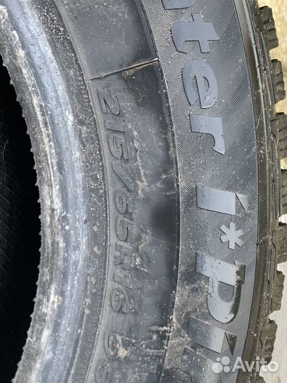 Hankook Winter I'Pike 215/65 R16