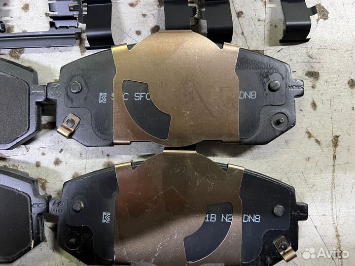 Тормозные колодки 58101-L1A02