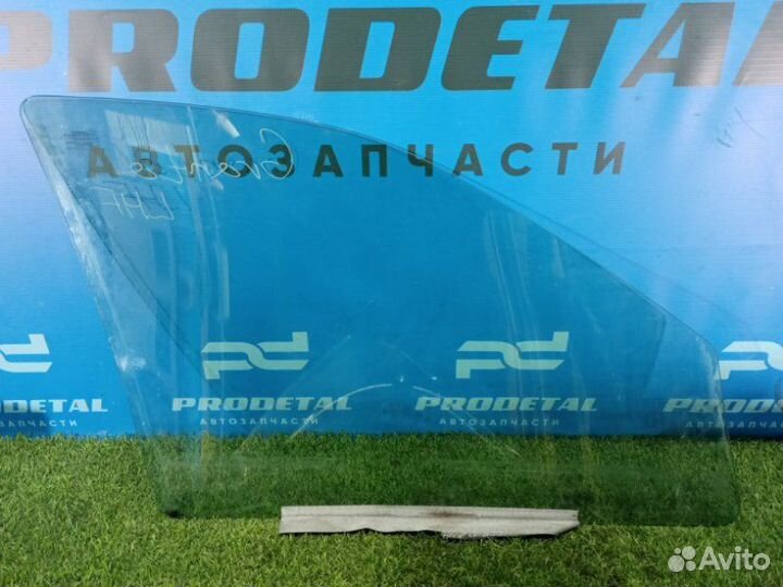 Стекло двери переднее левое Лада Гранта 2011+