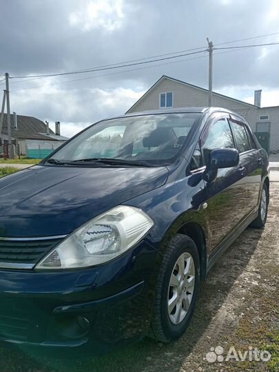 Nissan Tiida 1.6 AT, 2008, 60 000 км