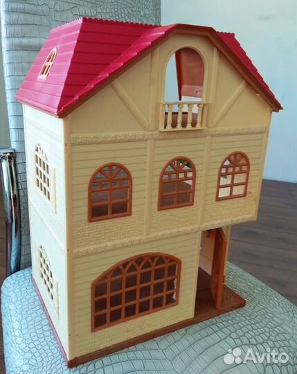 Кукольный домик