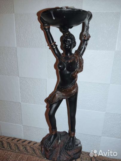 Подсвечник фигурка