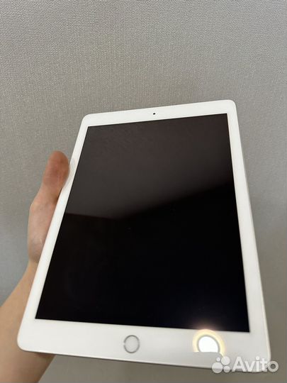 iPad 6 поколения 128 гб