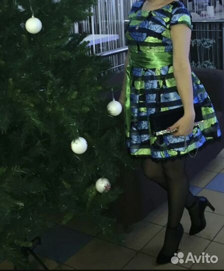 Вечернее /праздничное /платье зеленое