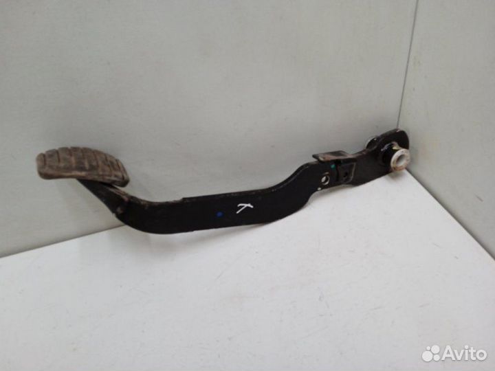 Педаль тормоза Renault Logan 2 1.6 2016