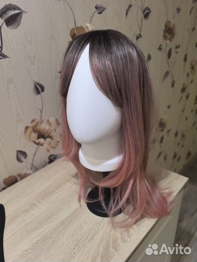 Парик из искуственных волос