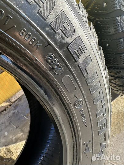 Nokian Tyres Hakkapeliitta 4 185/65 R15 29H