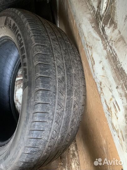 Michelin Latitude Tour HP 235/65 R18