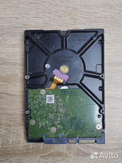 Жесткий диск 2 тб Western Digital black WD2003fzex