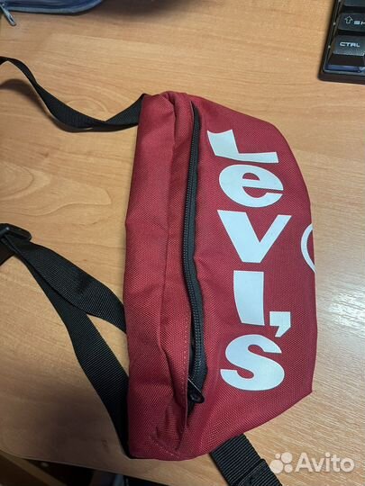 Сумка levis