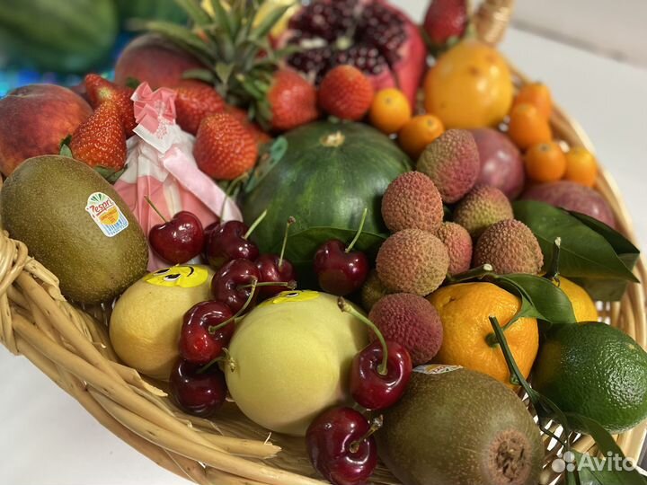 Фруктовая корзина, Сырная корзина