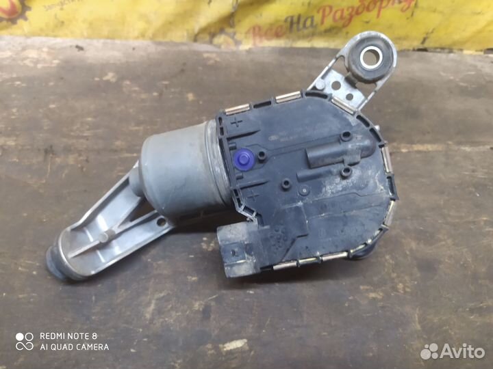 Моторчик дворника левый Ford Focus 3