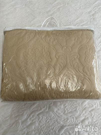 Покрывало на 2 х спальную кровать