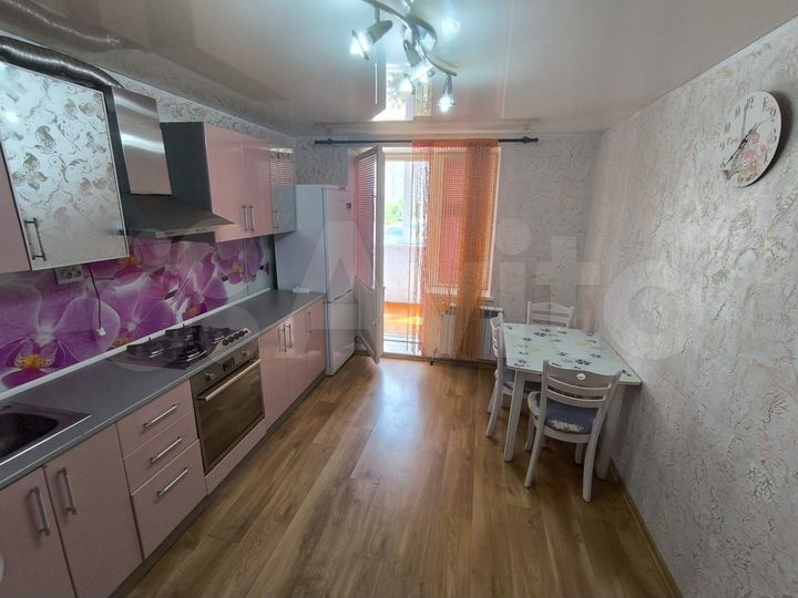 1-к. квартира, 41 м², 8/10 эт.