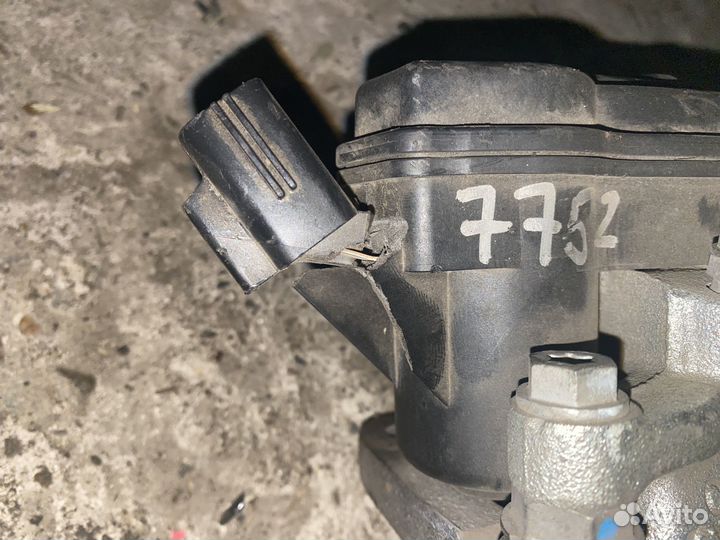 Суппорт тормозной задний левый правый Mazda 3-6