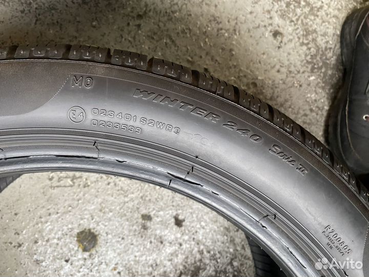 Pirelli Winter Sottozero 240 Serie II 275/40 R19 105V