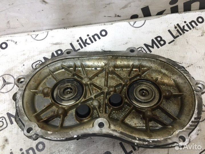Крышка гбц правая Mercedes М273