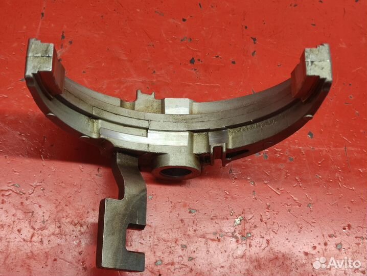 Вилка 1, 2 передачи МКПП Patrol Y60 2.8 87-97г