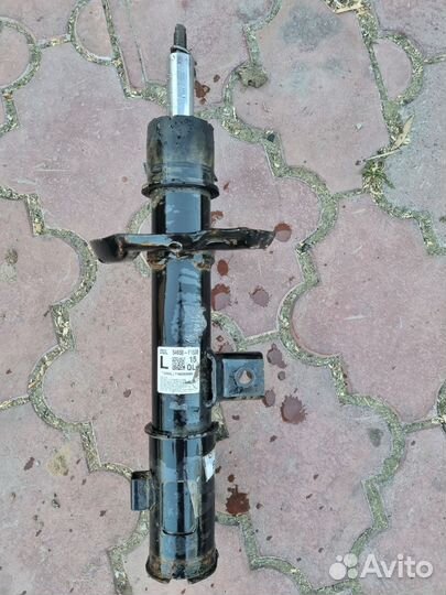 Стойка передняя