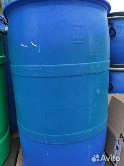 Бочка пластиковая бу 227л