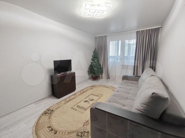 2-к. квартира, 65 м², 5/10 эт.