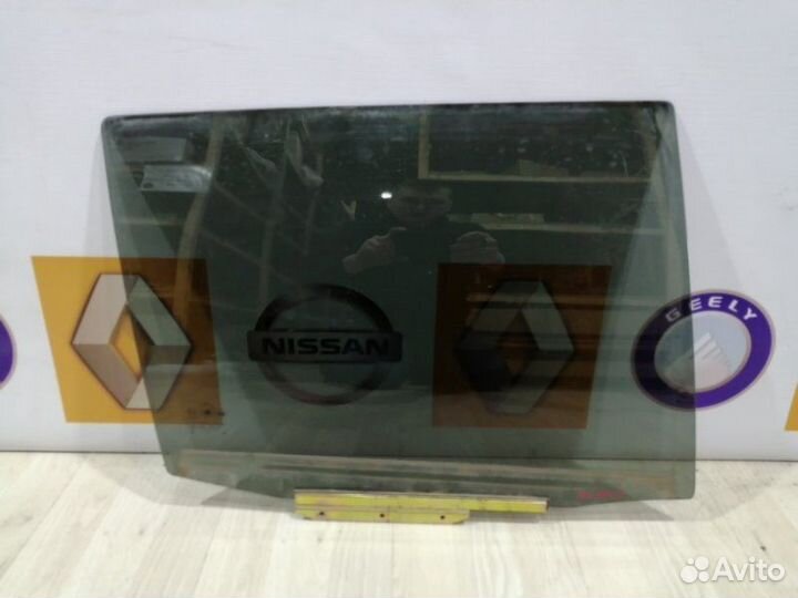 Стекло боковое двери Geely MK Прав