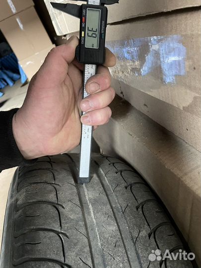 R16 Bfgoodrich G-Grip 215/60, PCD 5x114.3 DIA 76.1