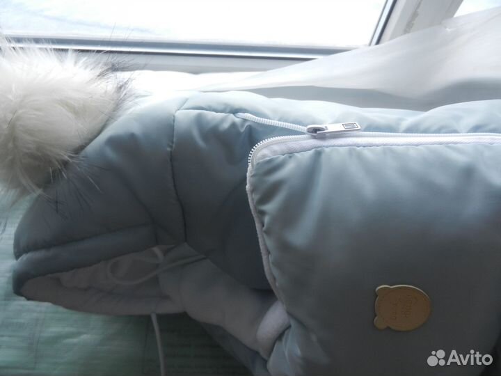 Конверт для новорожденных 62 см,тёплый, с помпонам