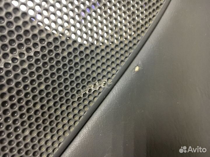 Обшивка двери задней правой Форд Фокус 1 америка