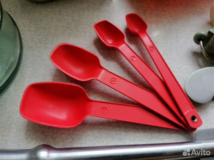 Кухонная посуда утварь принадлежности